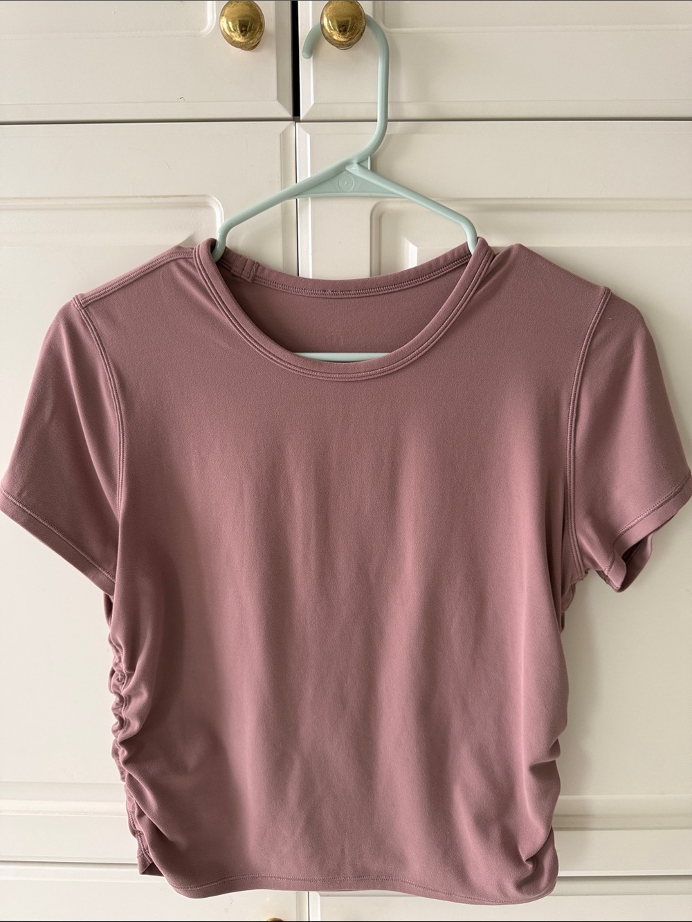 lululemon athletica Short Sleeve Ruched Tee - Twilight Rose size 8
